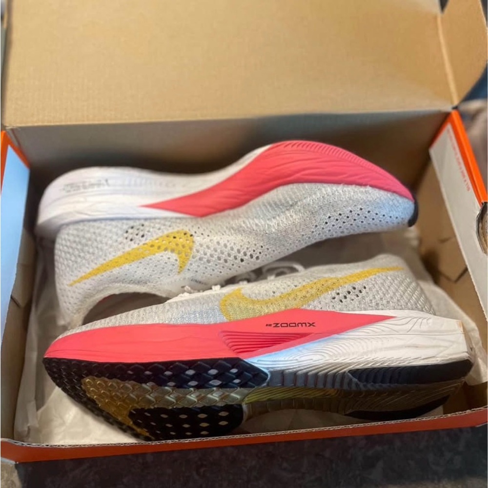Nike Women's Vaporfly 3